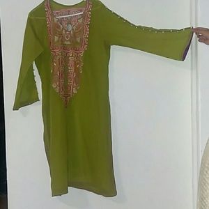 Girls formal Kameez